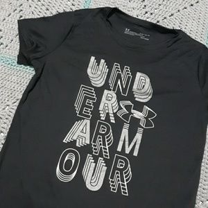 Under Armour tshirt
